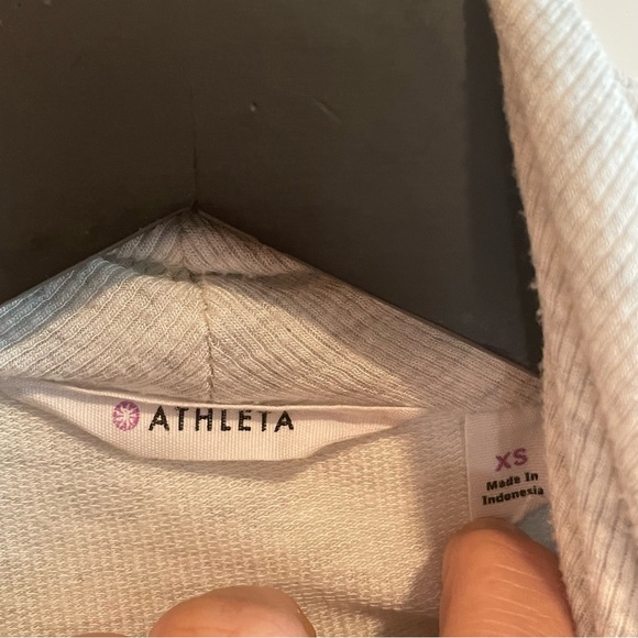 Athleta | Gray Studio Wrap Magnetic Closure Cardigan | XS - Picture 9 of 11
